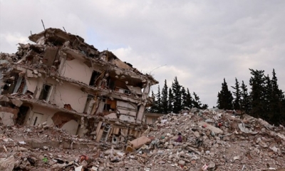 تركيا توسع نطاق التحقيق في انهيارات المباني مع تجاوز عدد قتلى الزلزال 50 ألفا