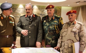 ليبيا:  حرب خلافة المشير حفتر تلقي بظلالها على المشهد والارتباك يطبع تحركات قيادة الجيش