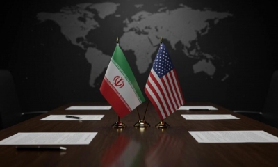 واشنطن تلوّح بالخيار العسكري وطهران تترقّب سيناريوهات المواجهة الأمريكية–الإيرانية