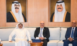 وزير الخارجية يلتقي مدير عام الصندوق الكويتي للتنمية الاقتصادية العربية