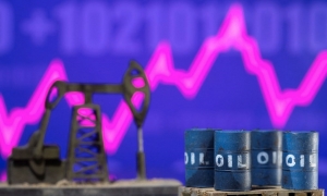 المخاوف من ركود عالمي محتمل تهبط بأسعار النفط اليوم