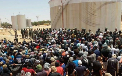 معتصمو الكامور يصعدون: إغلاق محطة الضخ والجيش يتجنّب المواجهة
