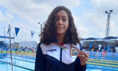 السباحة جميلة بولكباش تحطم رقم قياسي تونسي صمد ل 16 سنة