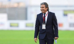 نبيل الكوكي يقترب من اضافة الكأس الى البطولة