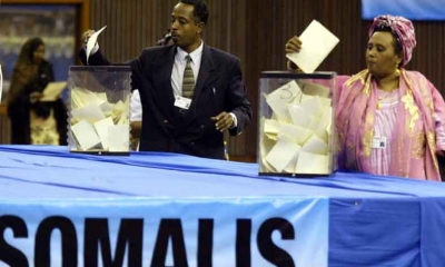 الصومال: انتخاب الرئيس ومسؤولين آخرين بالاقتراع المباشر بداية من العام المقبل