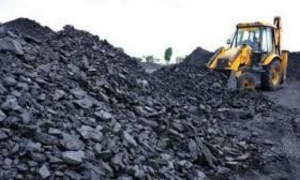 أوروبا تصدر مخزونات الفحم بعد أن تحولت فورة الشراء إلى فائض
