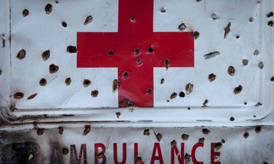 الصليب الأحمر يعلن تعرض قافلة إنسانية لإطلاق نار في قطاع غزة