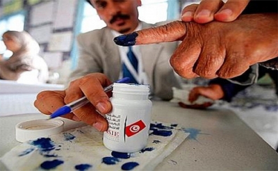 رئيس هيئة الانتخابات محمد التليلي المنصري لـ«المغرب»:  «لـم أتصرف من تلقاء نفسي في مسألة الحبر الانتخابي والهيئة ستتكفل فقط بمصاريف النقل والباقي على الدولة»