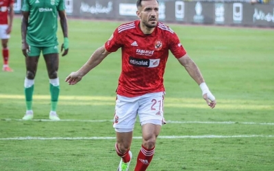 علي معلول يصل الى الهدف 50 مع الاهلي