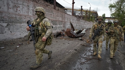 كييف: 500 قتيل وجريح روسي في هجوم مدفعي
