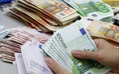 احتياطي تونس من العملة الصعبة يرتفع إلى نحو 17 مليار دينار