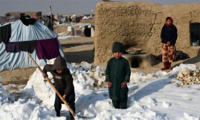 ارتفاع حصيلة موجة البرد في أفغانستان إلى أكثر من 120 شخصا