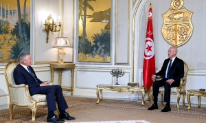 سفير فرنسا بتونس يودع رئيس الجمهورية