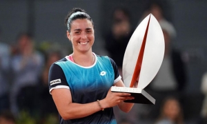 تفوز بدورة مدريد ذات الألف نقطة: أنس جابر  في سماء التنس