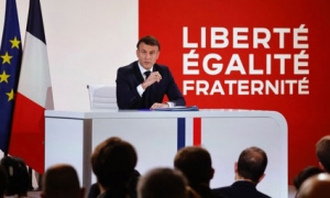 فرنسا: حكومة جديدة... خطاب قديم 60% من الفرنسيين لم يقنعهم خطاب الرئيس ماكرون