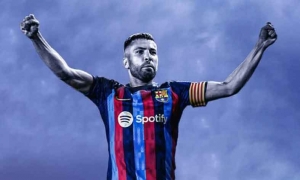 جوردي ألبا يعلن الرحيل عن برشلونة نهاية الموسم
