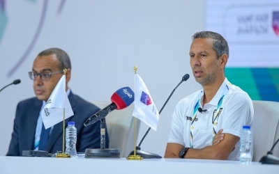 النادي الصفاقسي يكرم المدرب انيس الجربي