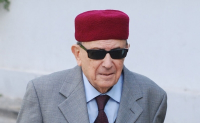 أحمد المستيري رحيل قمة شامخة