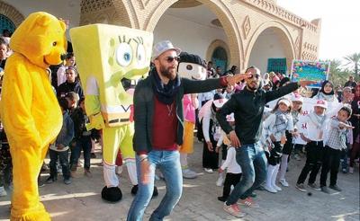 المهرجان الصيفي بتوزر: الدورة الأولى دوليا، بلا مسرح للهواء الطلق!