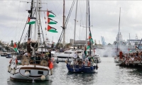 أسطول الصمود يدعو القباطنة وميكانيكي السفن وطواقمها إلى الانضمام إليه