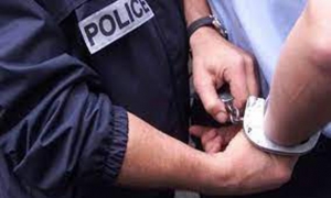 الاحتفاظ بــ 03 أشخاص من أجل تكوين وفاق إجرامي