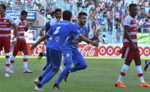 دربي الملعب التونسي والإفريقي يفتتح المباريات المؤجلة:  «البقلاوة» لإيقاف نزيف الهزائم والأفارقة لتأكيد الانتصارات الأخيرة