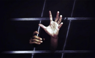 ملف «تعرض موقوف إلى بتر أحد أعضائه»: قاضي التحقيق يحجز الملف الطبي ويستمع إلى المتضرر