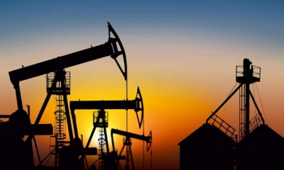 اسعار النفط ترتفع في بداية تعاملات الاثنين