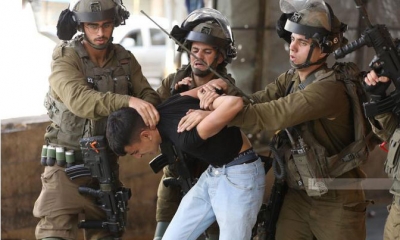 جيش الحرب الإسرائيلي يعتقل 60 فلسطينيا بالضفة الغربية