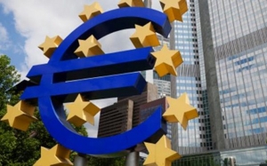 البنك الأوروبي للإنشاء والتعمير يمنح جائزته للبنك التونسي الكويتي لدفعه المبادرة الخاصة