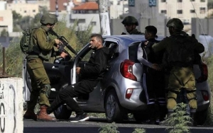 جيش الاحتلال الإسرائيلي: اعتقال 1000 فلسطيني بالضفة منذ بداية