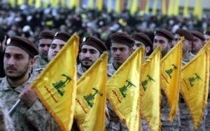 أحزاب ومنظمات تعلق على وصف حزب الله بالإرهابي: رفض القرار واستغراب من تناقض المواقف بين الداخلية والخارجية ومطالبة بتوضيح