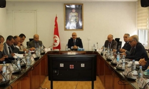 جلسة عمل مع أعضاء مجلس النواب عن ولايات صفاقس والقيروان والمهدية