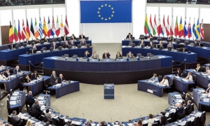 بـ534 صوتا ..البرلمان الأوروبي يُصادق بأغلبية واسعة على مشروع قرار حول تونس:   دعوة إلى العودة إلى الديمقراطية الكاملة وإلى استئناف النشاط البرلماني وإلى الإعلان عن خارطة طريق واضحة