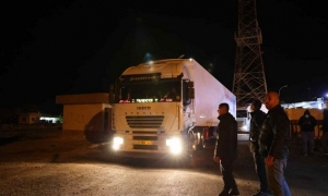 96 شاحنة مؤن غذائية منحة مقدمة إلى الشعب التونسي