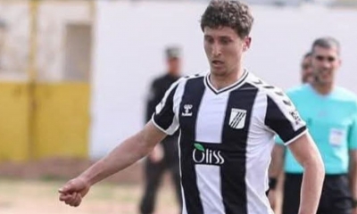 النادي الصفاقسي يجدد عقد احد نجومه