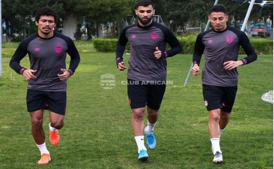 النادي الإفريقي:  «خليفة» يدخل حسابات الدربي الصغير وبرنامج خاص للثلاثي الجديد