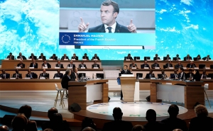 صيحة فزع الرئيس الفرنسي في قمة باريس: «نحن في طريقنا نحو خسارة المعركة ضد تدهور المناخ»