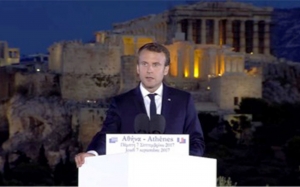 في خطابه في أثينا، إيمانويل ماكرون ينادي بإعادة بناء المشروع الأوروبي: «من أجل السيادة والديمقراطية والثقافة»