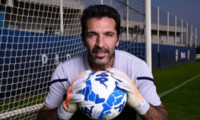 "بوفون" رئيساً لوفد المنتخب الإيطالي