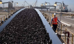 ارتفاع وارداته بأكثر من 30 % خلال ثمانية أشهر:  العود إلى استعمال الفحم الحجري بقوة لمواجهة أزمة الطاقة وارتفاع أسعاره إلى أعلى مستوى لها منذ 2001