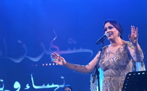 عرض «نساء ونصف» لشهرزاد هلال في مهرجان الحمامات: لأنك تونسية ... جمالك ثورة