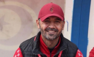 جماهير الأولمبي الباجي تعتدى على مدرب الافريقي