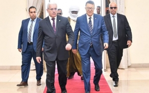 دور العلاقات البرلمانية في دعم التعاون الثنائي في لقاء بودربالة برئيس مجلس الأمة الجزائري