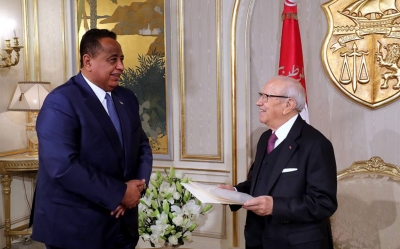 خلال لقائه بوزير الخارجية السوداني:  رئيس الجمهورية يتسلم رسالة خطية من نظيره السوداني