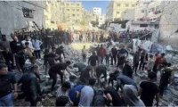 استشهاد 15 فلسطينيا بينهم 10 من عائلة واحدة بغارات إسرائيلية على غزة