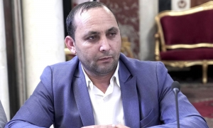 بعد ساعات من قرار الاستقالة: النائب عبد العزيز الشعباني يتراجع ويكشف الأسباب