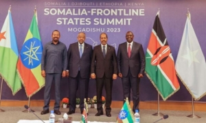 قادة 3 دول افريقية يتفقون على شن حملة على حركة الشباب في الصومال