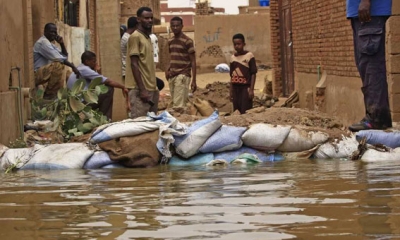 السودان بين الاضطرابات السياسية والكوارث الطبيعية: حالة طوارئ واستنفار لمواجهة الفيضانات .. وتحذيرات دولية من الأسوإ