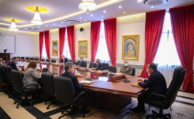 بعد أن تجاوز عدد ضحاياها 10860 شخصا وإصابة أكثر من 300 ألف: المشيشي يأذن ببعث هيئة عليا استشارية للتعاطي مع جائحة كورونا تحت إشراف رئاسة الحكومة